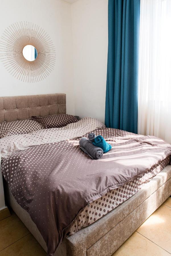 Ultra Central Modern Apartment Close To Old Town - University Бухарест Екстер'єр фото